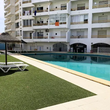 11 Bedroom Veiga, Praceta Vitorino Nemesio, 아파트