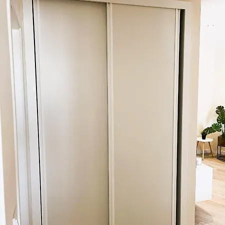 11 Bedroom Veiga, Praceta Vitorino Nemesio, * 알부페이라