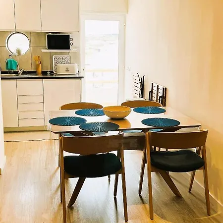 Lägenhet 11 Bedroom Veiga, Praceta Vitorino Nemesio,